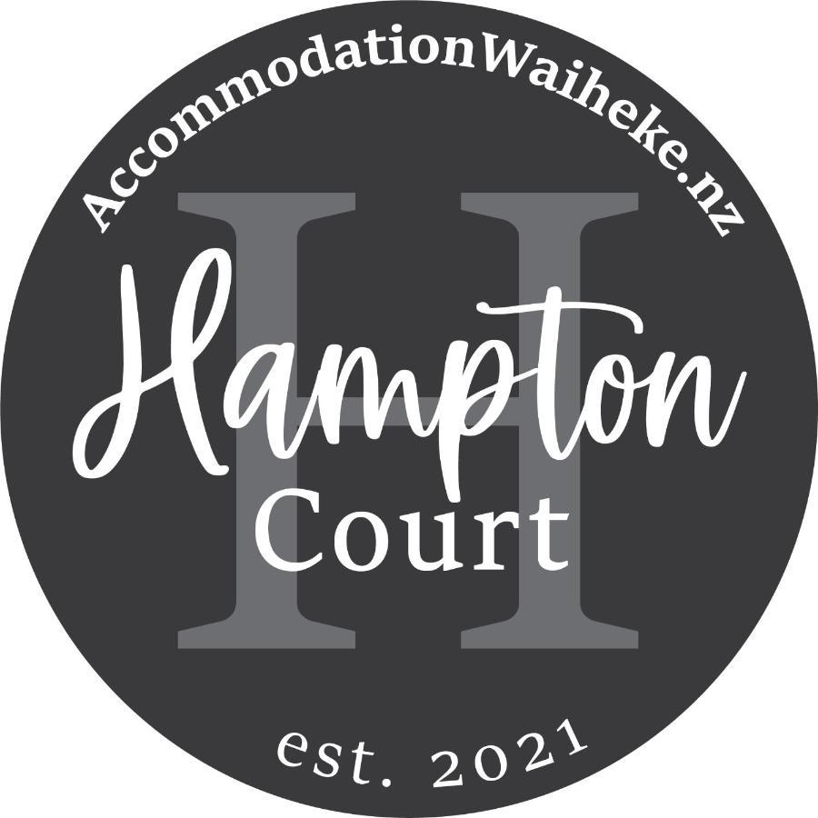 Hampton Court Hotel Oneroa Buitenkant foto